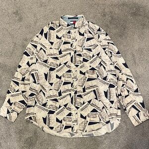 Vintage 90s Tommy Hilfiger Graphic Print Shirt size Large